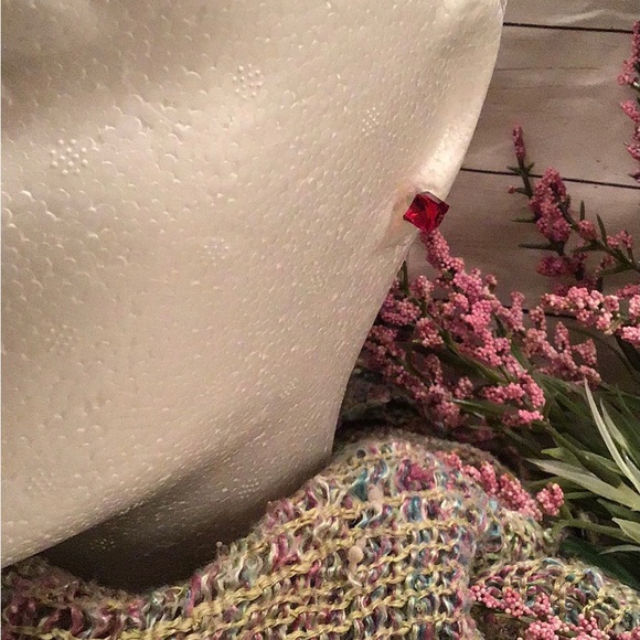 🐈 $6.00 Special Cube Earrings - Picture 4 of 7